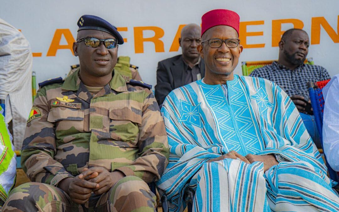 Ségou’Art – Festival Sur le Niger : le Ministre Mamou Daffé accueille son collègue le général Ismael WAGUE à Ségou